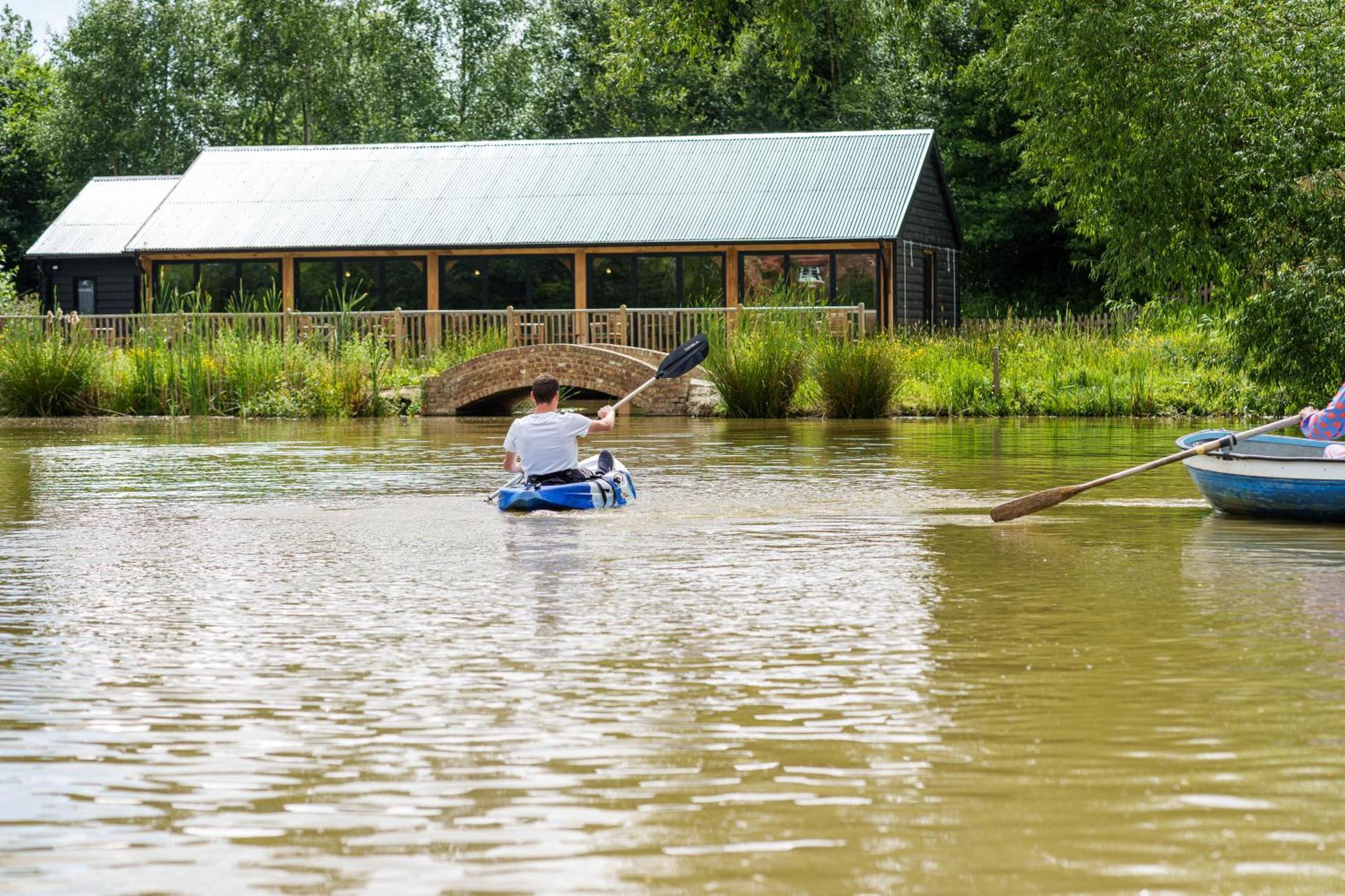 Vineyard Oast Sleeps 25 Villa Wavehorne Екстериор снимка